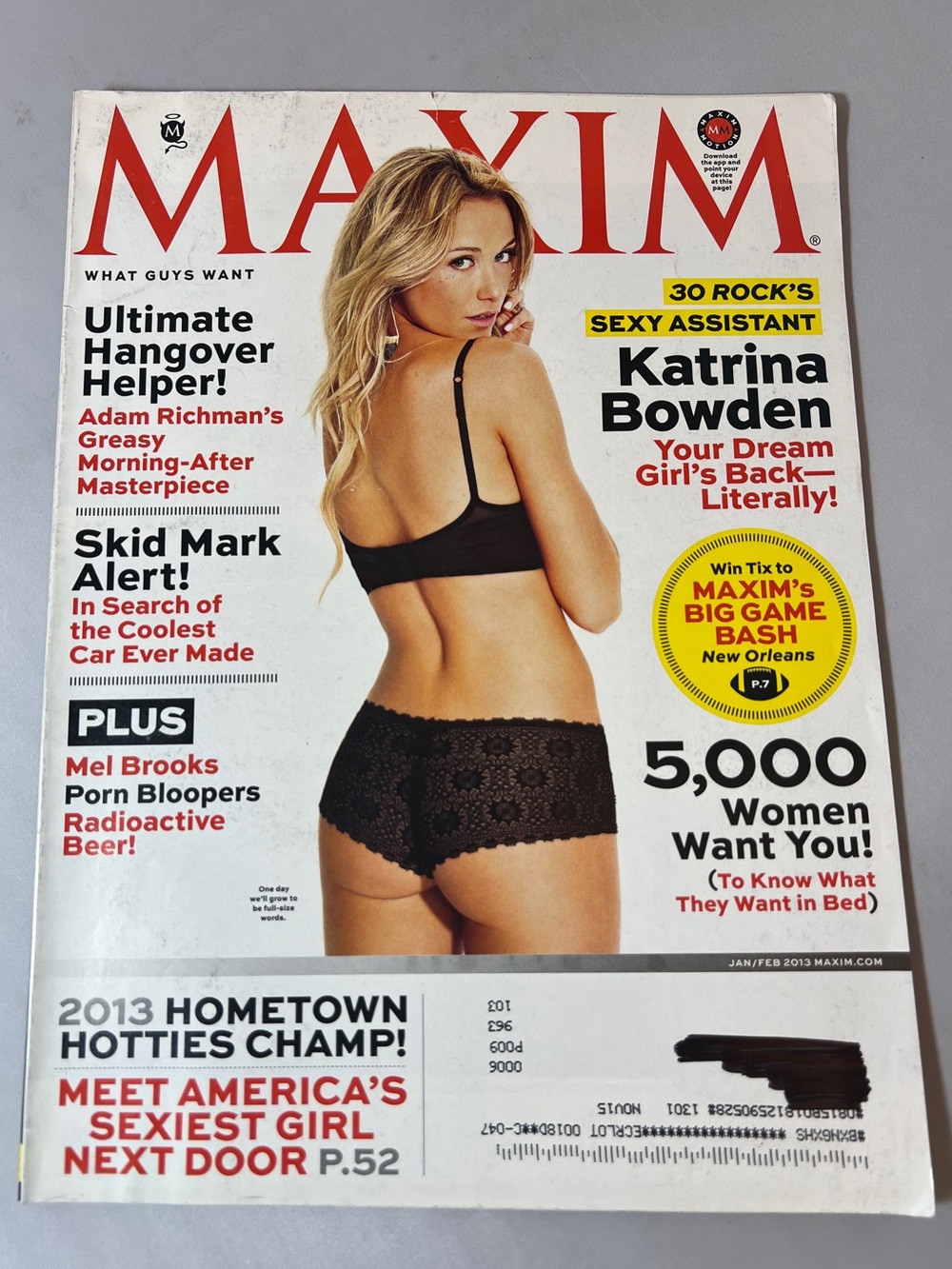 Maxim Magazine - Cover Katrina Bowden - Jan/Feb 2013 - Issue 180